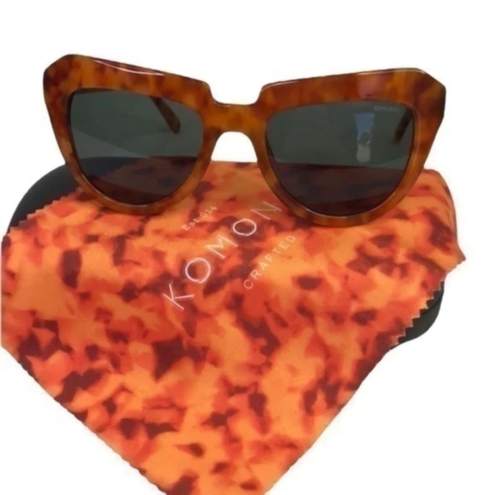 Komono Sunglasses NEW Tortoise Cat Eye